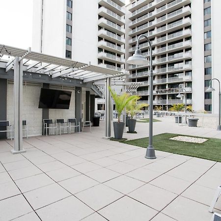 Stay With Style In This Apartment At Crystal City Arlington Exteriör bild