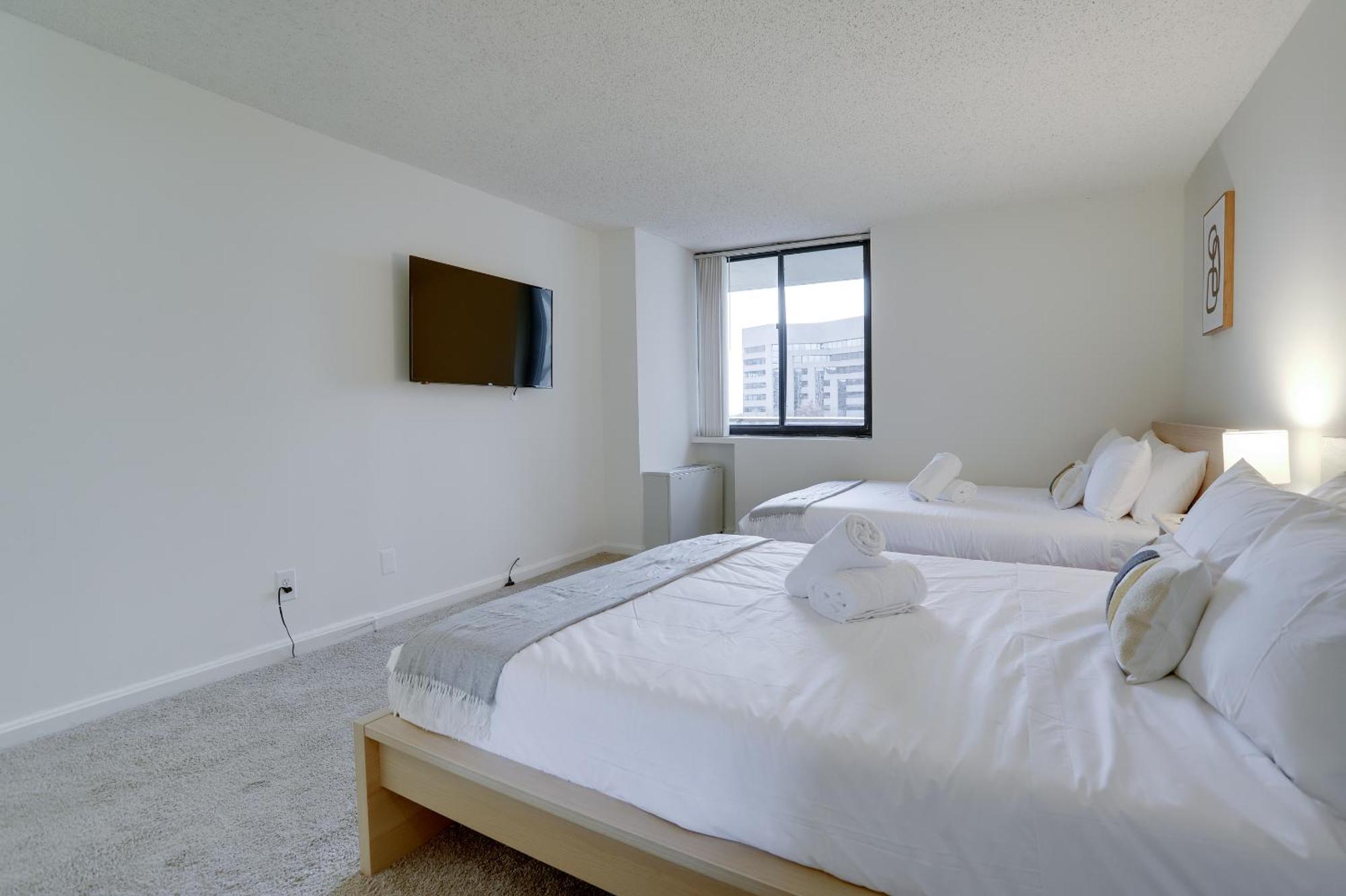 Stay With Style In This Apartment At Crystal City Arlington Exteriör bild