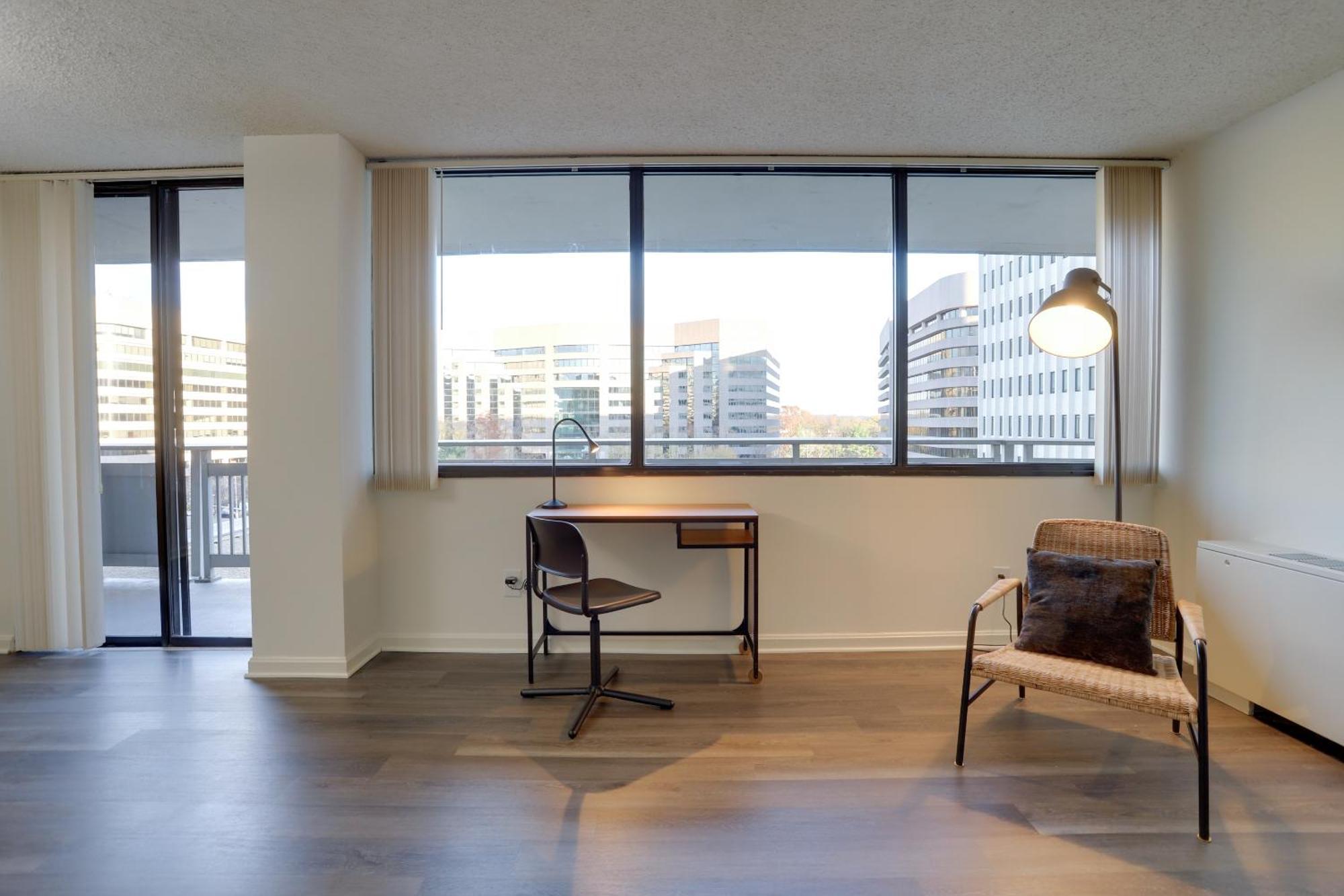 Stay With Style In This Apartment At Crystal City Arlington Exteriör bild