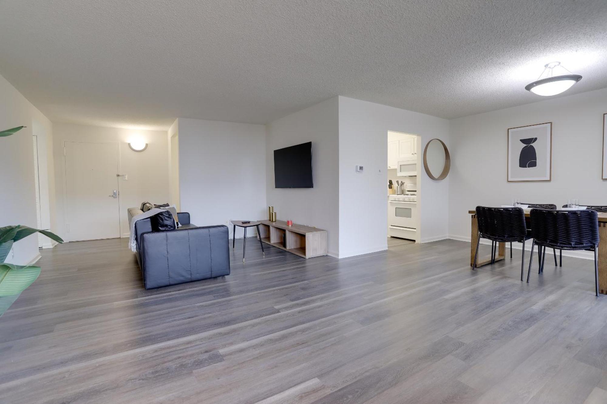 Stay With Style In This Apartment At Crystal City Arlington Exteriör bild